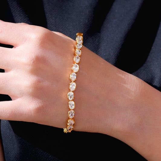 Image of (Ovalis Bracelet) from an exquisite collection by Al Musk Jewellery.