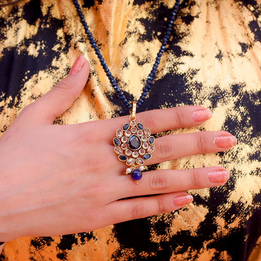 Image of (Kundan Pendant set) from an exquisite collection by Al Musk Jewellery.