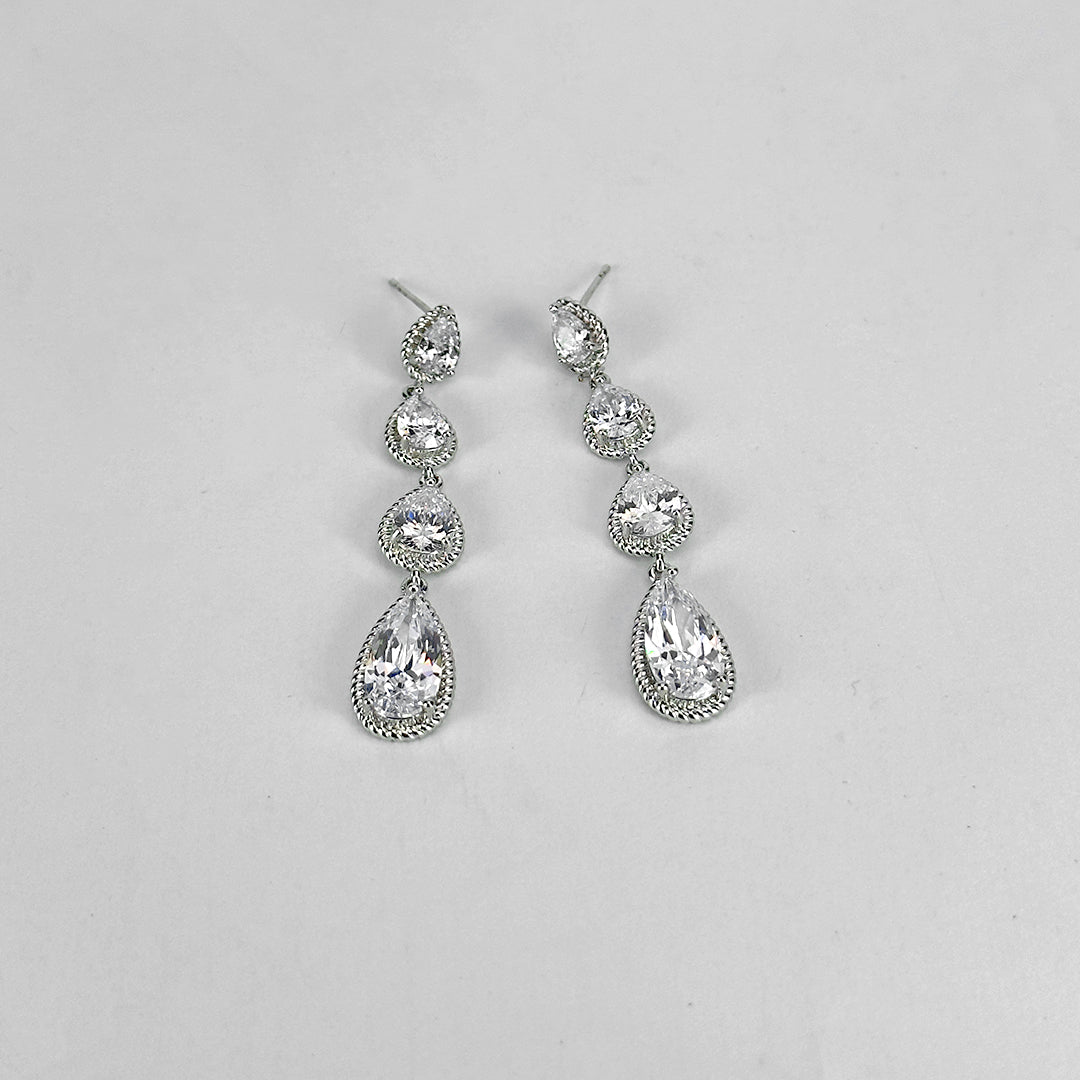 Image of (Radiant Silver Raindrops) from an exquisite collection by Al Musk Jewellery.