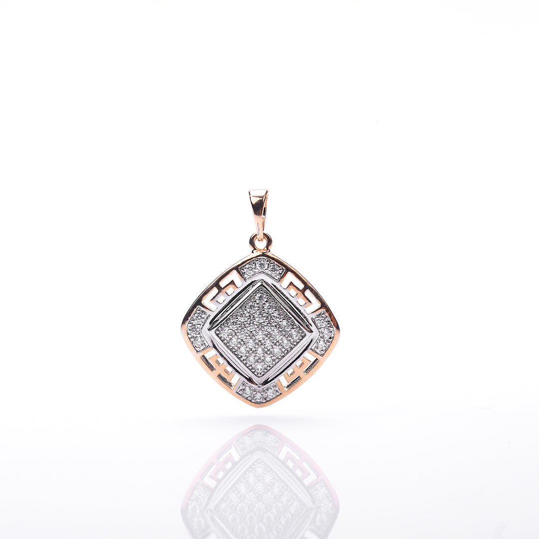  (Dazzling Facets) shown in close up from Al Musk Jewellery collection.