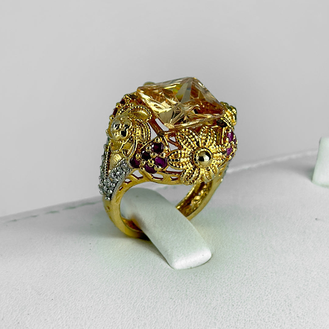 (Royal Resonance) shown in close up from Al Musk Jewellery collection.