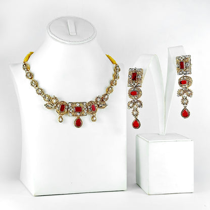 Another closeup showing intricate details of Al Musk Jewellery's (Opulent Vows).