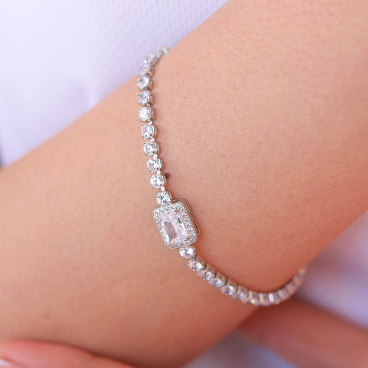 Image of (Moonlight Bracelet) from an exquisite collection by Al Musk Jewellery.