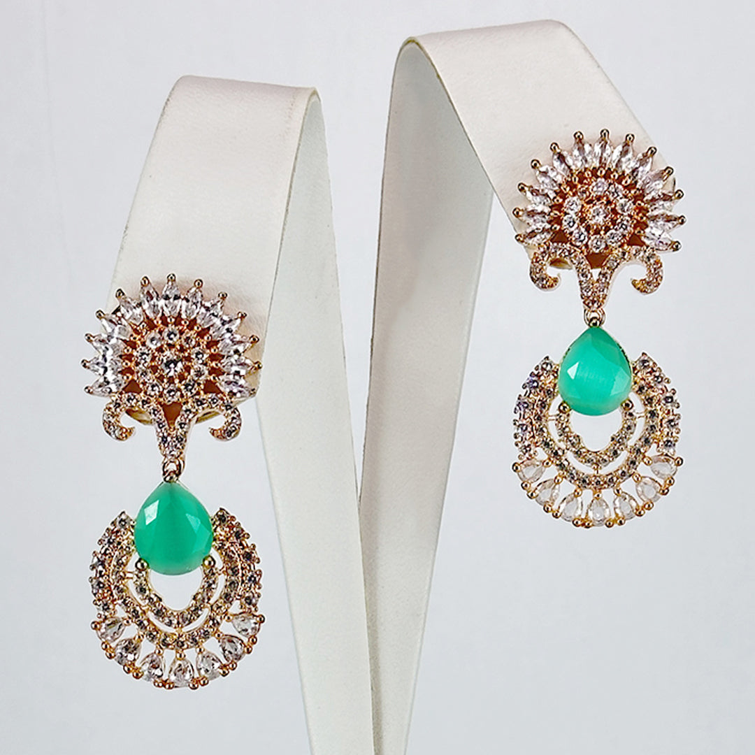  Another closeup showing intricate details of Al Musk Jewellery's (Minty Fresh Zircon Dangles).