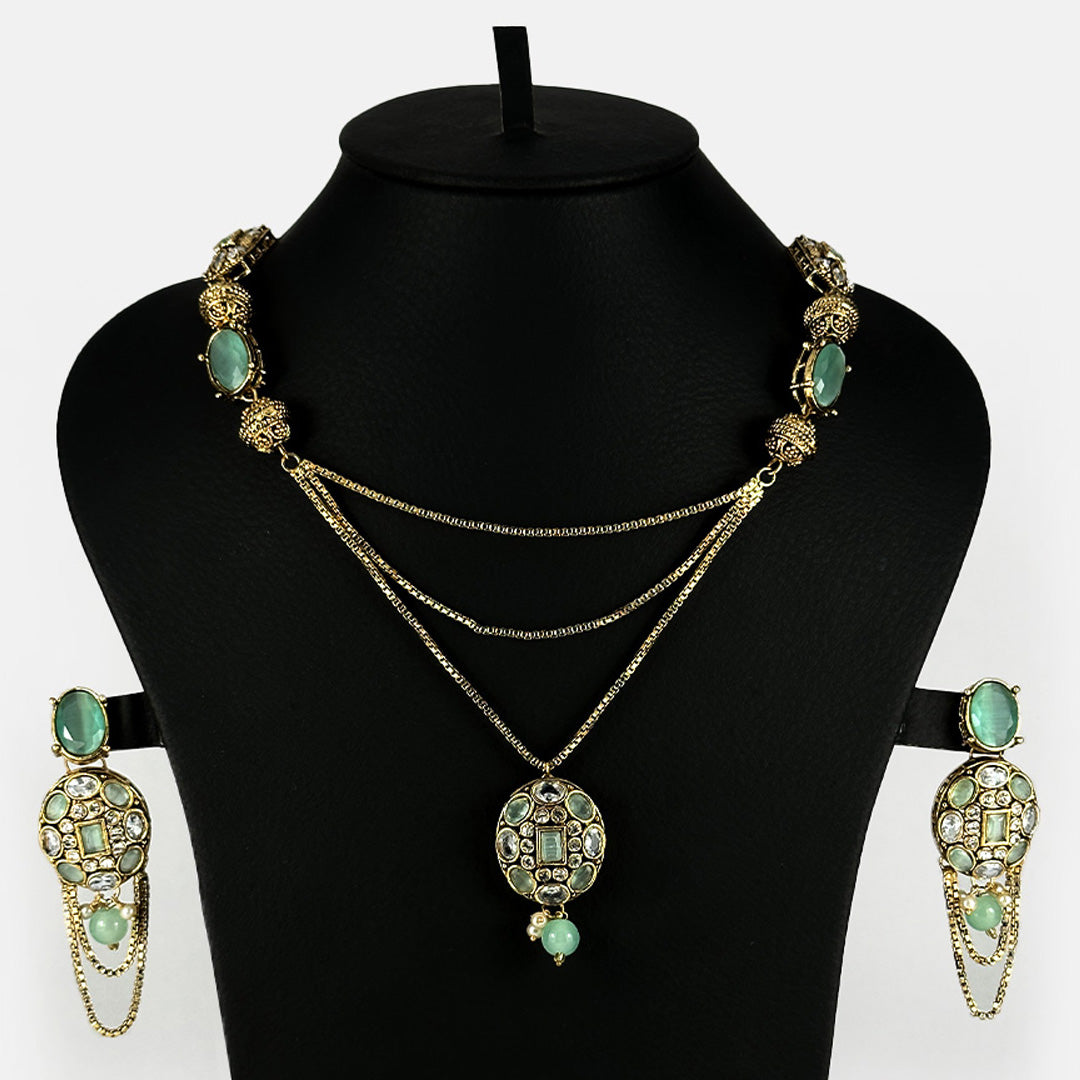(Ornate Legacy) shown in close up from Al Musk Jewellery collection.