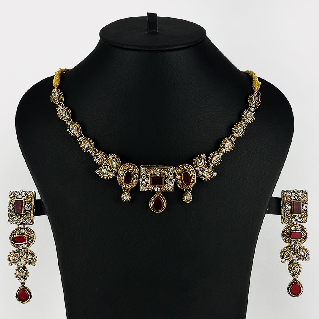  Another closeup showing intricate details of Al Musk Jewellery's (Opulent Vows).