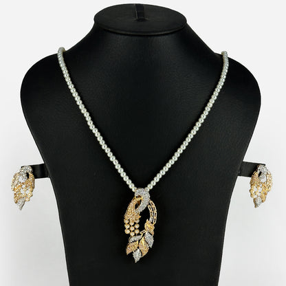 Another closeup showing intricate details of Al Musk Jewellery's (Aureate Floral Splendor).