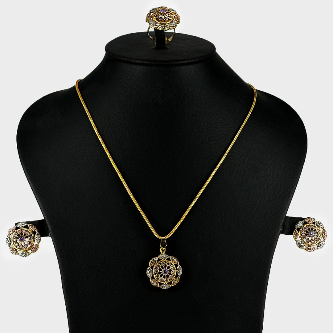 Image of (Moonlit Mingle) from an exquisite collection by Al Musk Jewellery.