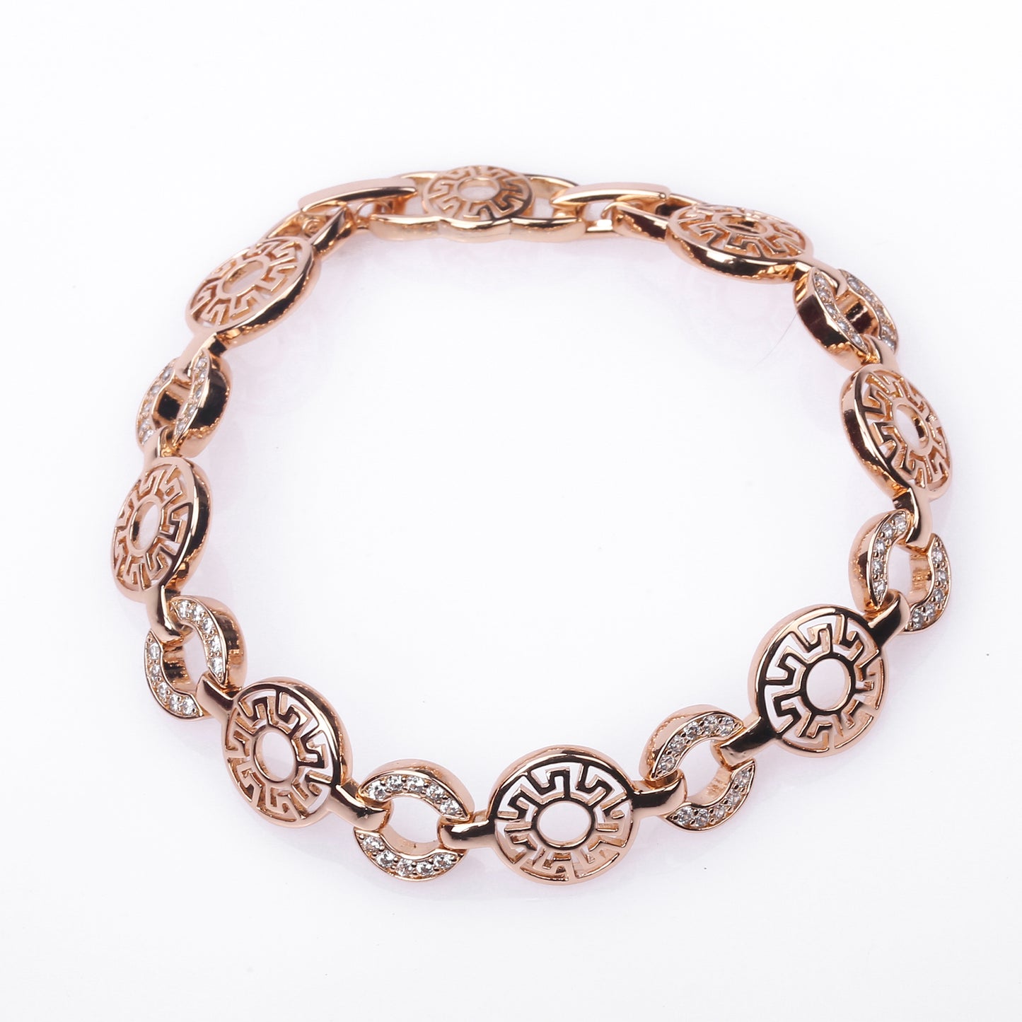 Another closeup showing intricate details of Al Musk Jewellery's (Spheroid-II Bracelet).