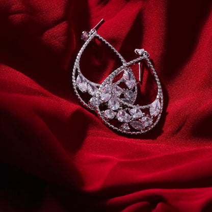 Image of (Silver Moonbeam Drops) from an exquisite collection by Al Musk Jewellery.