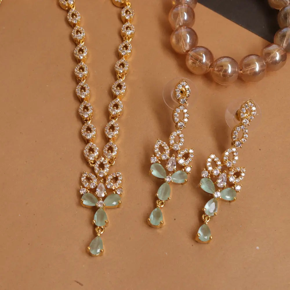 (Ivy Whisper Necklace Set) shown in close up from Al Musk Jewellery collection.