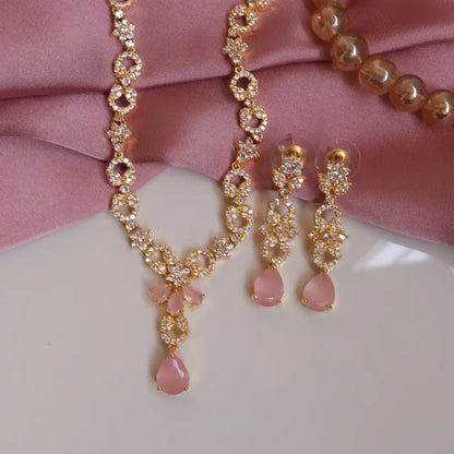  (Ivy Embrace Necklace set) shown in close up from Al Musk Jewellery collection.