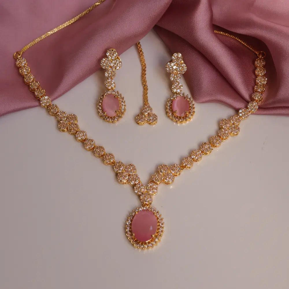Another closeup showing intricate details of Al Musk Jewellery's (Petal Sparkle Adornments Necklace Set).